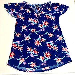 Ladies Large lily morg shirt